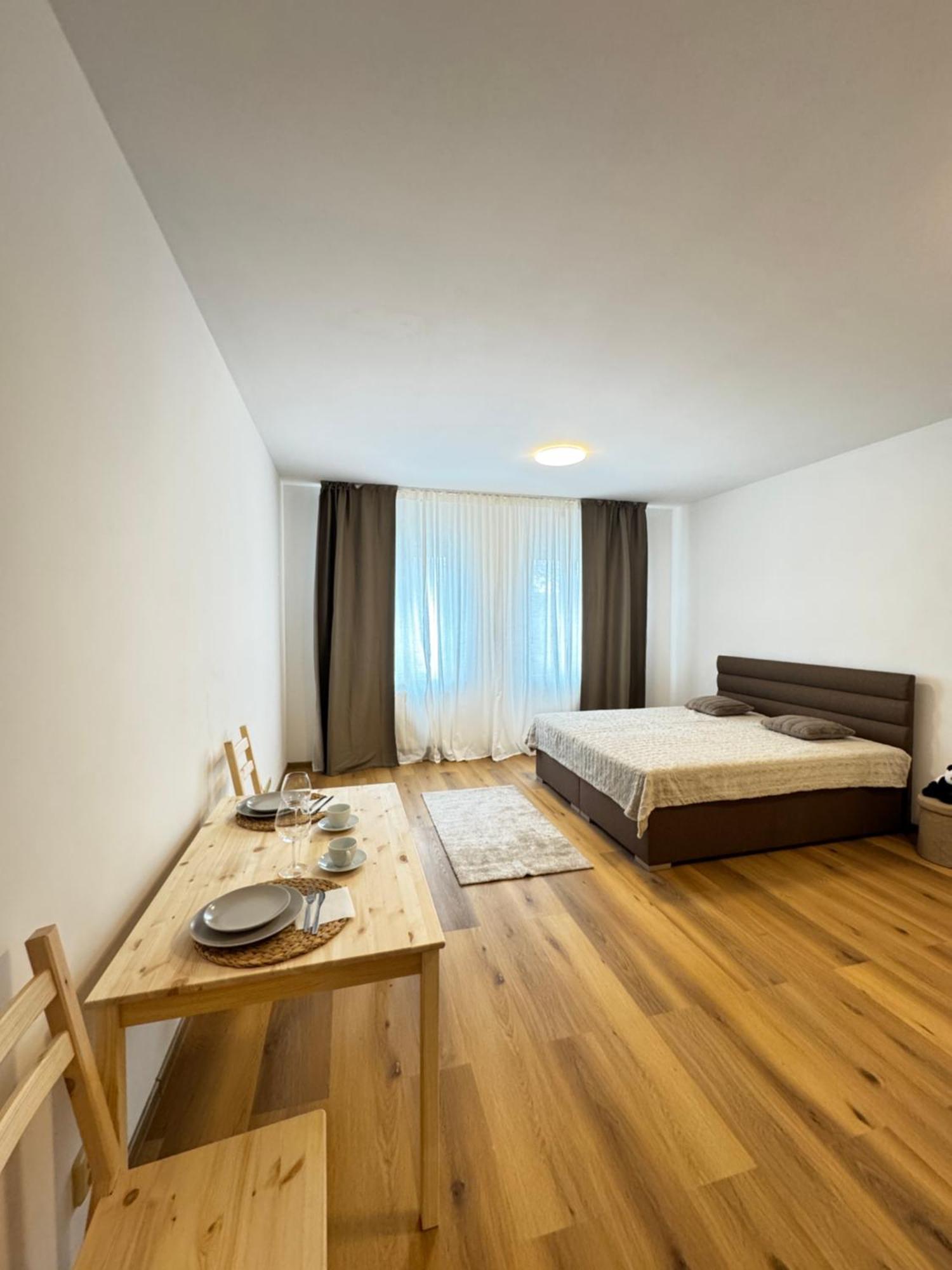 Riverside Apartment Praha Exterior foto