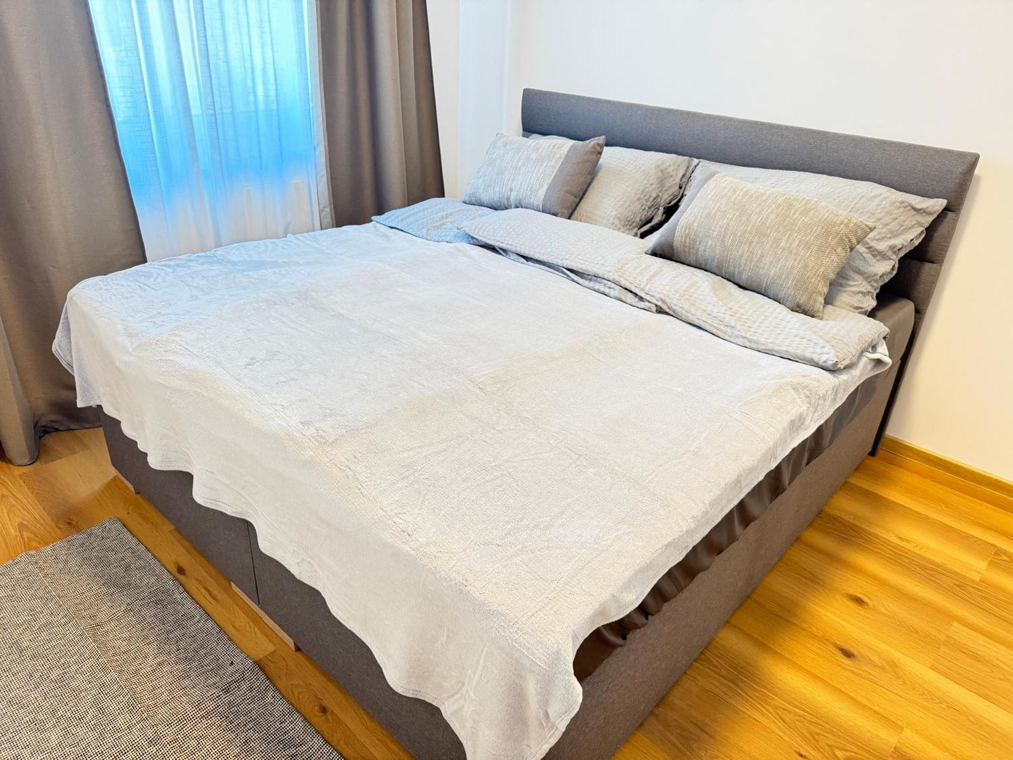 Riverside Apartment Praha Exterior foto