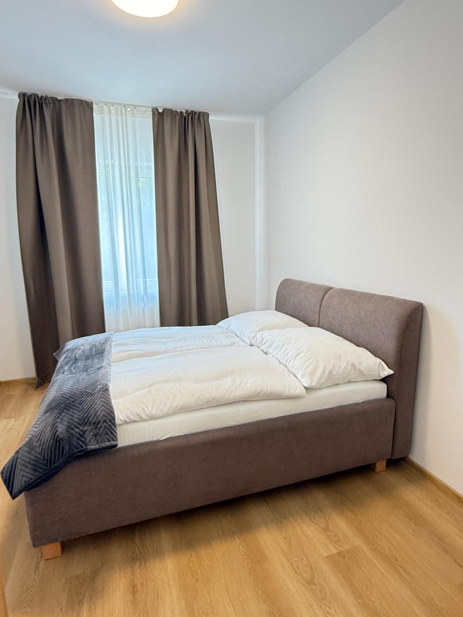 Riverside Apartment Praha Exterior foto