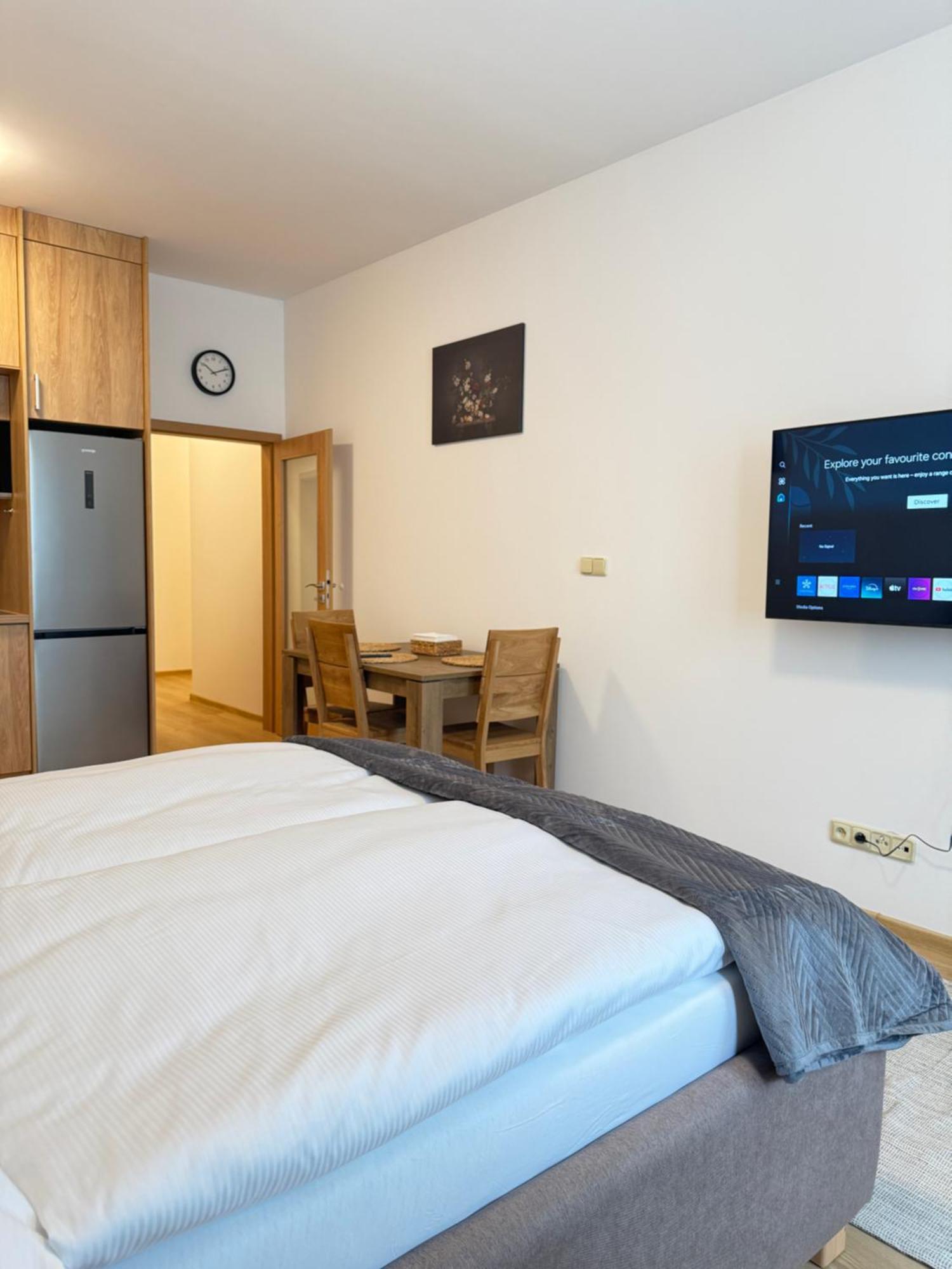 Riverside Apartment Praha Exterior foto