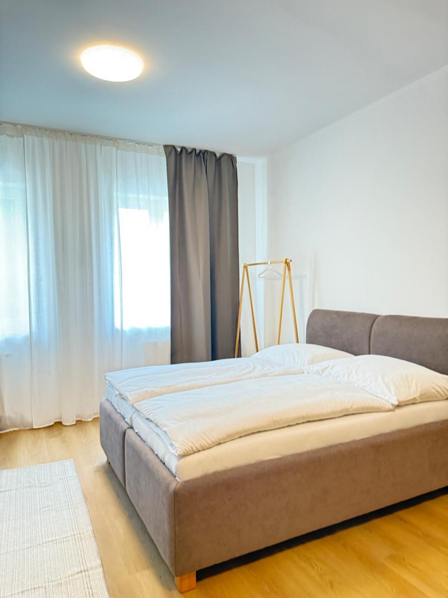 Riverside Apartment Praha Exterior foto